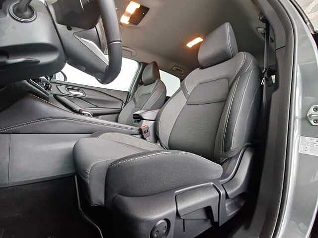 Nissan Qashqai 1.3 DIG-T MHEV 116KW N-CONNECTA DCT 158 5P