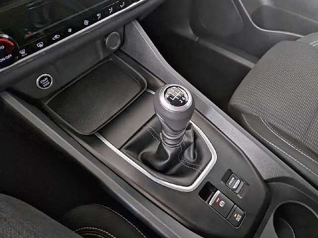 Nissan Qashqai Nuevo Qashqai 5p DIG-T E6D 103 KW (140 CV) mHEV 12V 6M/T 4x2 Acenta