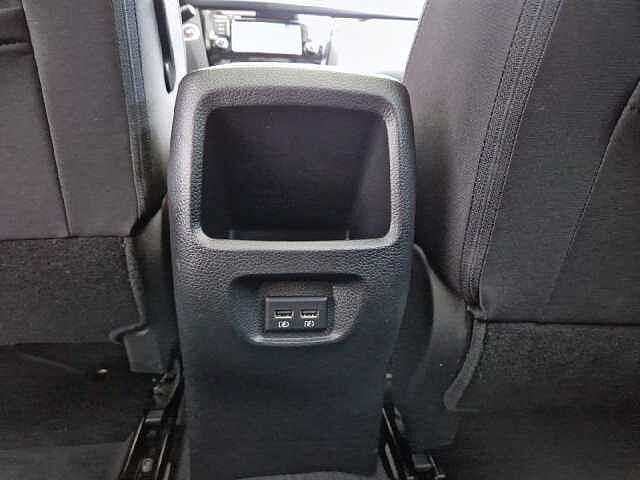 Nissan Qashqai 1.3 DIG-T N-CONNECTA 103KW 140 5P