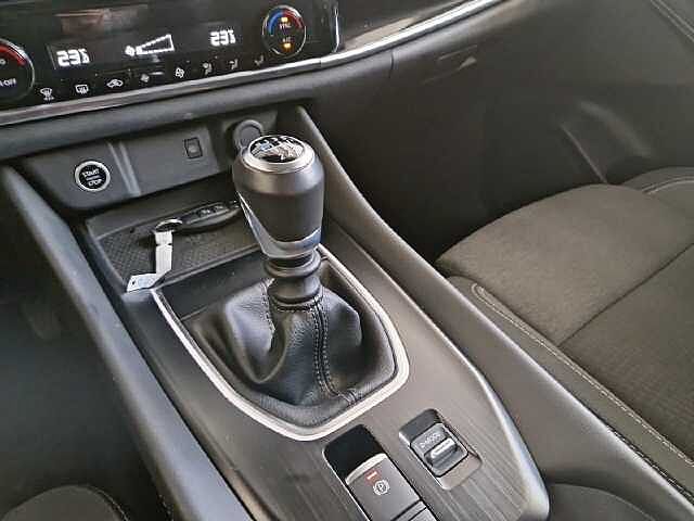 Nissan Qashqai Nuevo Qashqai 5p DIG-T E6D 103 KW (140 CV) mHEV 12V 6M/T 4x2 N-Connecta