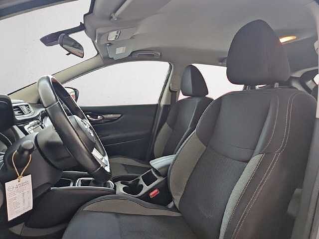 Nissan Qashqai Qashqai 5p DIG-T 103 kW (140 CV) E6D-F 6M/T 4x2 N-Style