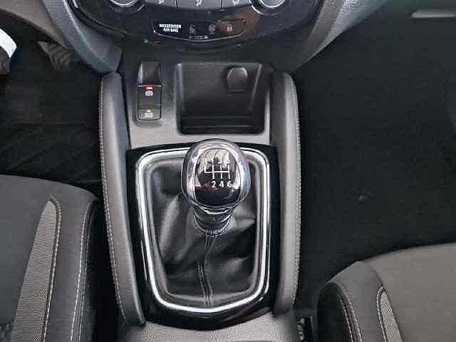 Nissan Qashqai Qashqai 5p DIG-T 103 kW (140 CV) E6D-F 6M/T 4x2 N-Style