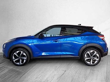 Nissan Juke Juke 5p 1.6 Hybrid 105 kW (143 CV) E6D-F Auto Tekna Magnetic Blue + Black