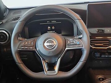Nissan Juke Juke 5p 1.6 Hybrid 105 kW (143 CV) E6D-F Auto Tekna Magnetic Blue + Black