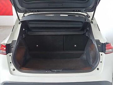 Nissan Qashqai QASHQAI 1.3 DIG-T MHEV 103KW ACENTA 140 5P Blanco