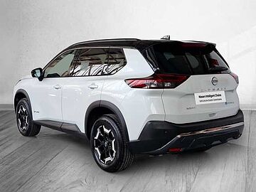 Nissan X-trail Nuevo X-Trail 7 Plazas 1.5 e-POWER 158kW (213CV) A/T e-4ORCE 4x4 Adventure Kori White + Black