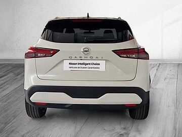 Nissan Qashqai 1.3 DIG-T MHEV 116KW TEKNA+ DCT 158 5P Lunar White + Midnight Black