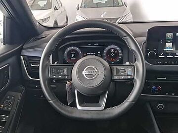 Nissan Qashqai 1.3 DIG-T MHEV 116KW TEKNA+ DCT 158 5P Lunar White + Midnight Black