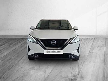 Nissan Qashqai Nuevo Qashqai 5p DIG-T E6D 103 KW (140 CV) mHEV 12V 6M/T 4x2 Acenta Sapporo White