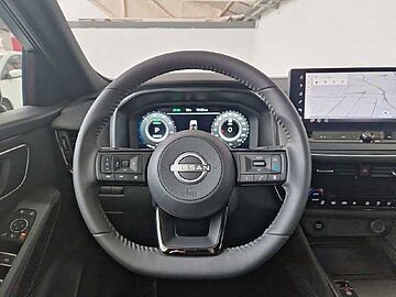 Nissan Qashqai Nuevo Qashqai 5p e-POWER 140 KW (190 CV) Autom. 4x2 N-Design Fuji Sunset + Black