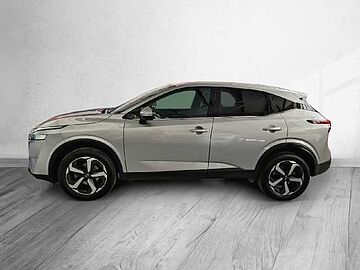Nissan Qashqai Nuevo Qashqai 5p DIG-T E6D 103 KW (140 CV) mHEV 12V 6M/T 4x2 N-Connecta Diamond Silver